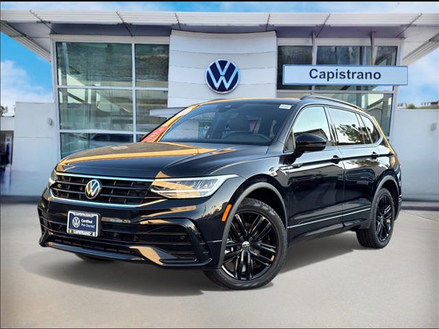 2022 Volkswagen Tiguan SE R-Line Black