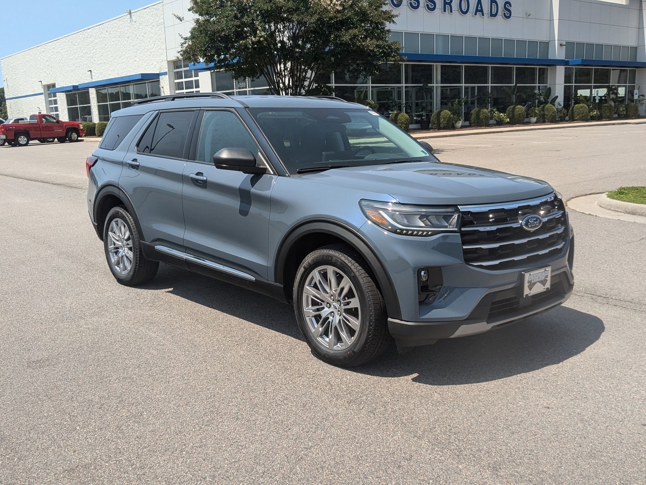 2025 Ford Explorer
