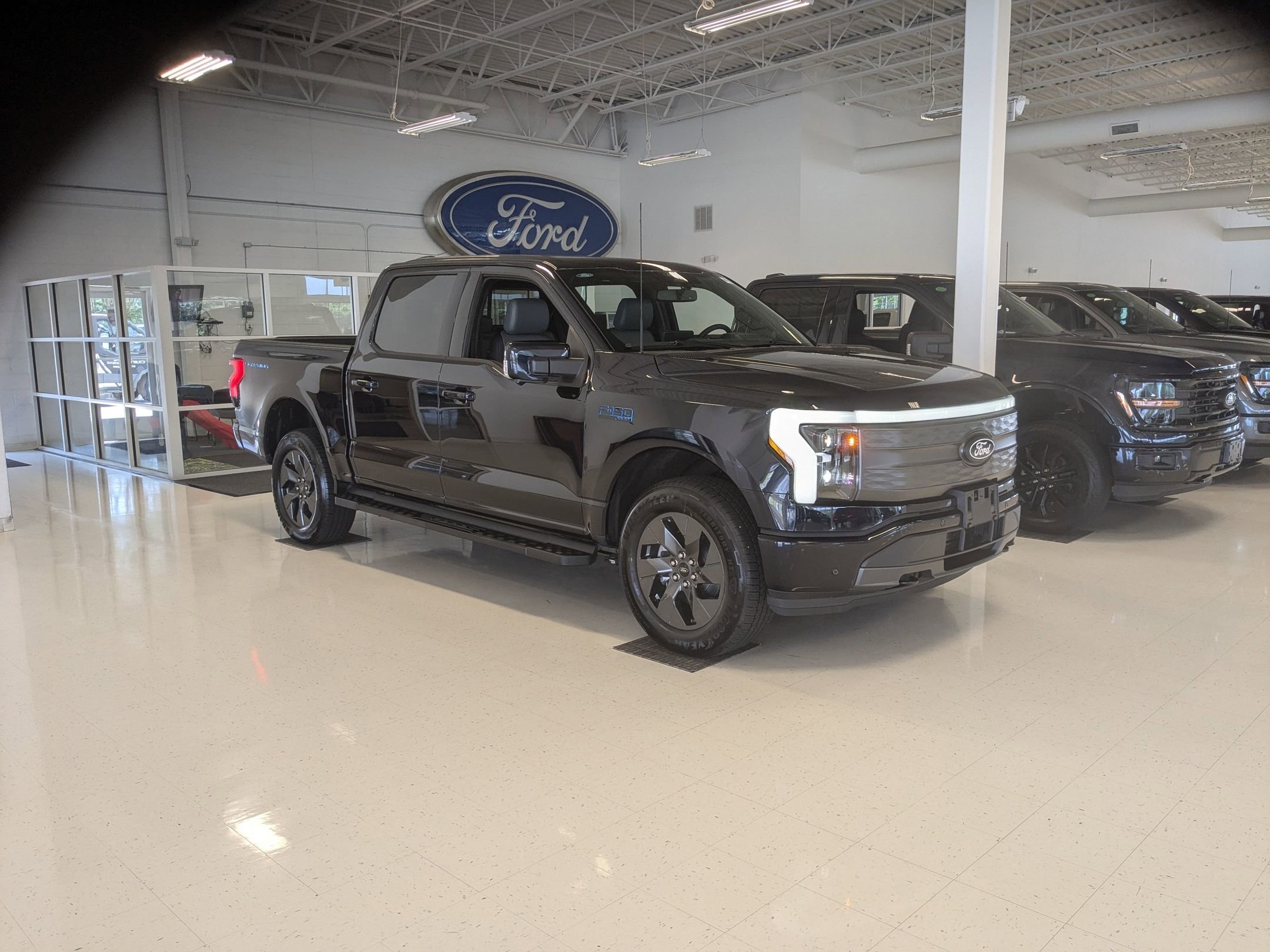 2025 Ford F-150 Lightning