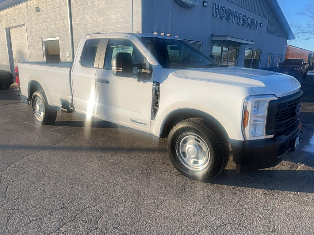 2024 Ford Super Duty F-350 SRW XL