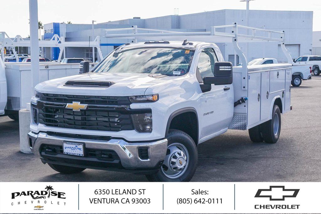 2026 Chevrolet Silverado 3500HD CC Work Truck Summit White for sale