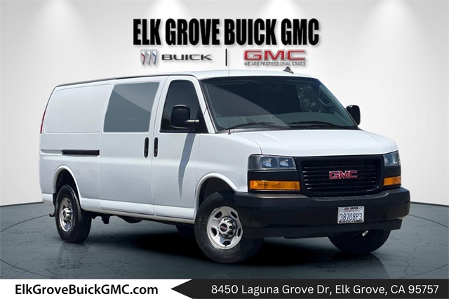 2023 GMC Savana Cargo Van