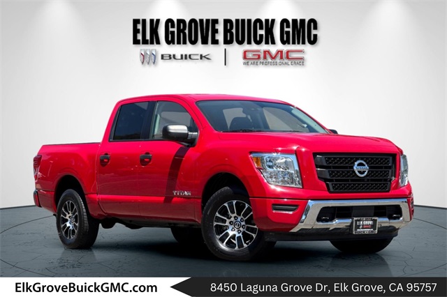 2022 Nissan Titan