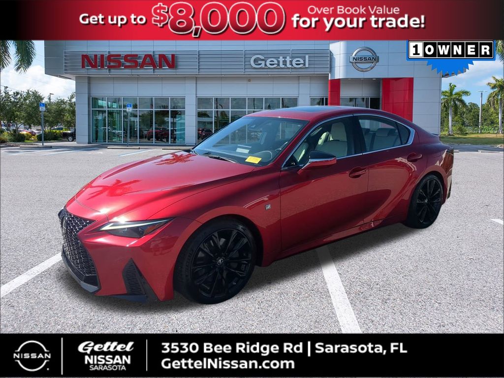 2022 Lexus IS