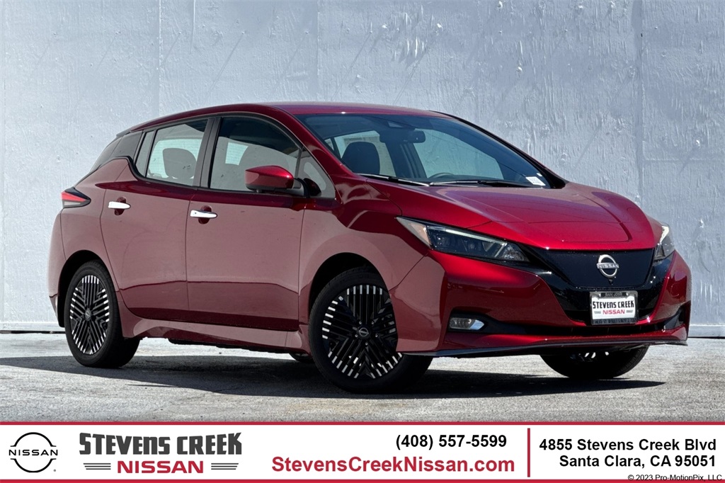 2025 Nissan Leaf