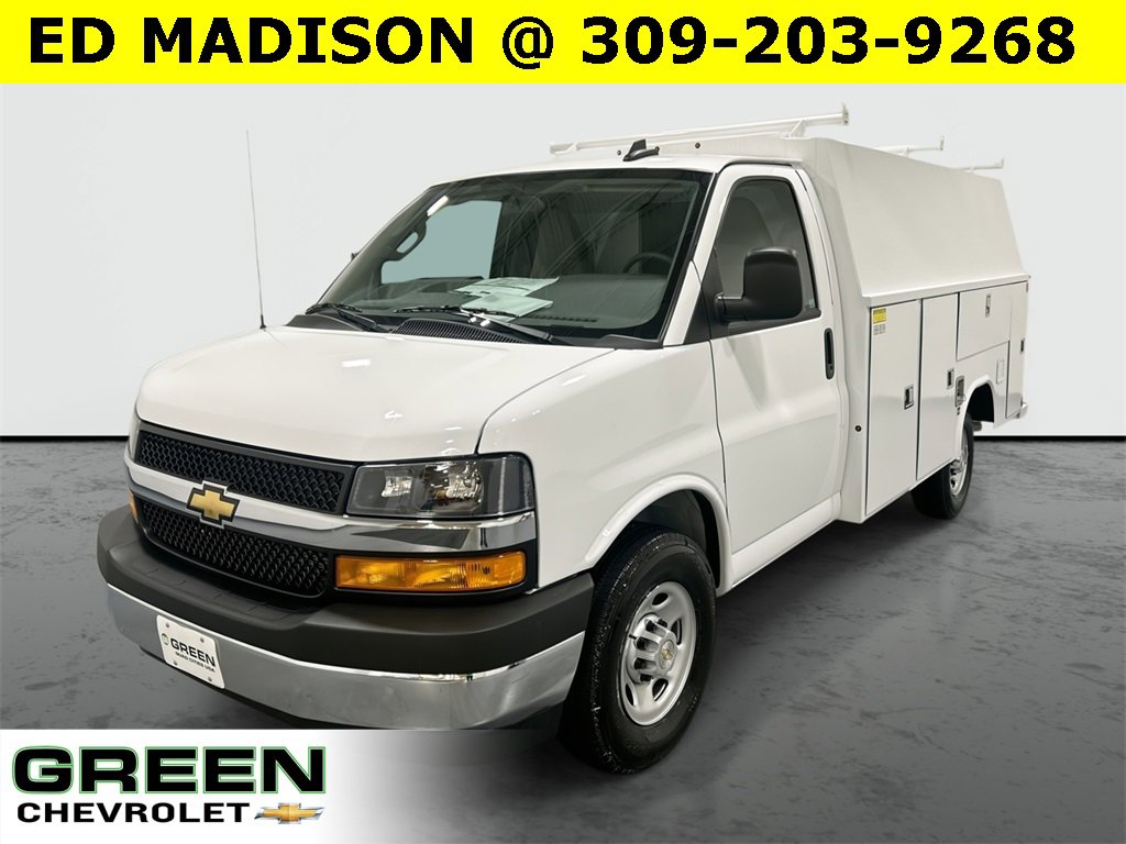 2025 Chevrolet Express Commercial Cutaway