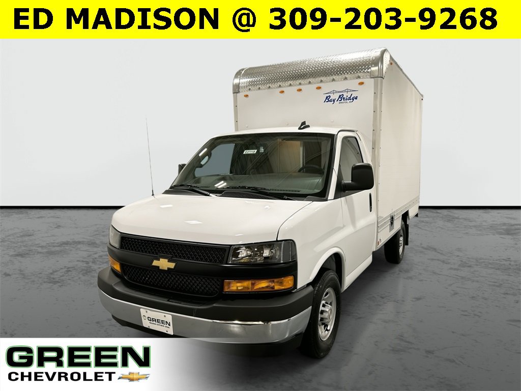 2025 Chevrolet Express Commercial Cutaway