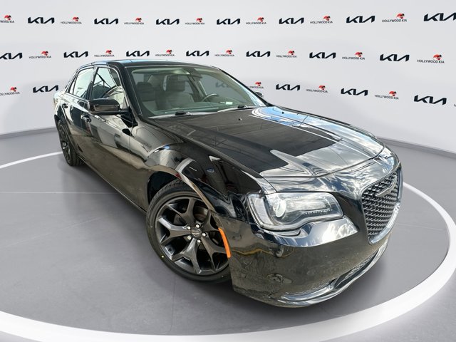 2021 Chrysler 300