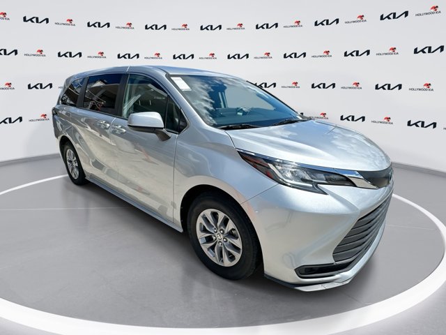 2022 Toyota Sienna