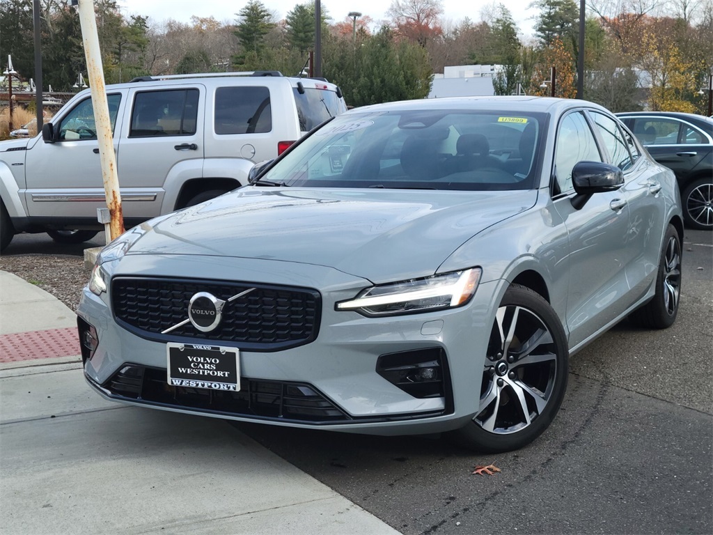 2025 Volvo S60