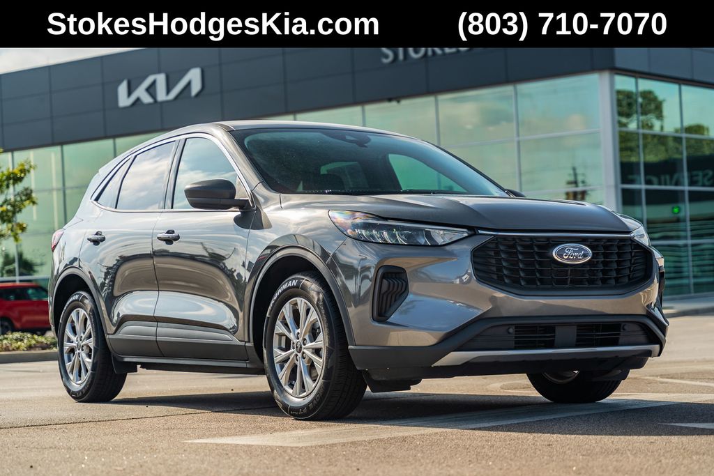 2024 Ford Escape