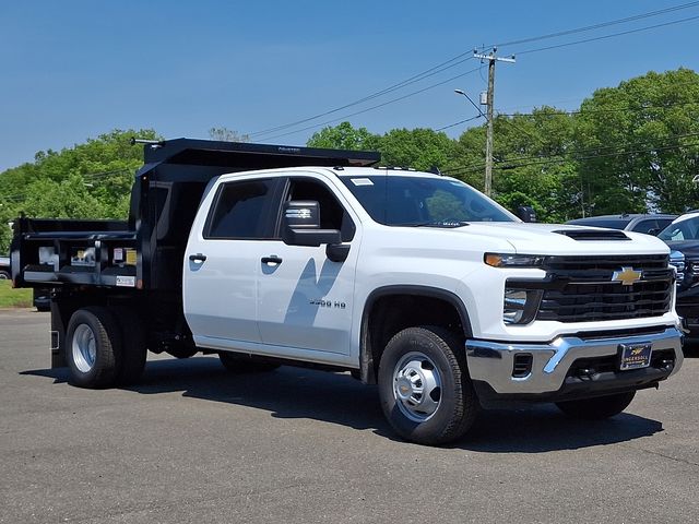 2026 Chevrolet Silverado 3500HD CC Work Truck