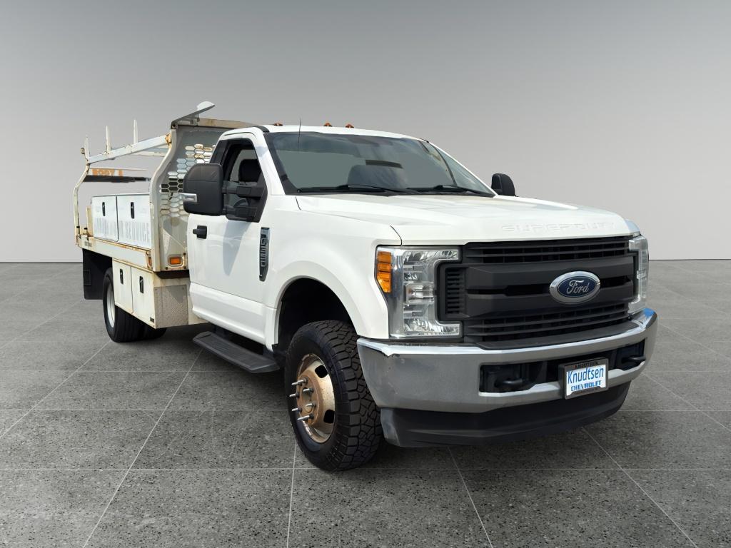 2017 Ford Super Duty F-350 Drw