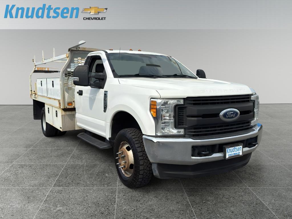 2017 Ford Super Duty F-350 Drw