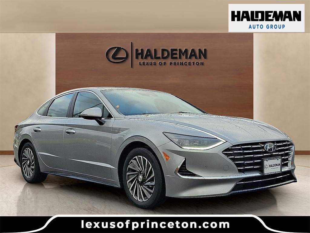 2023 Hyundai Sonata Hybrid