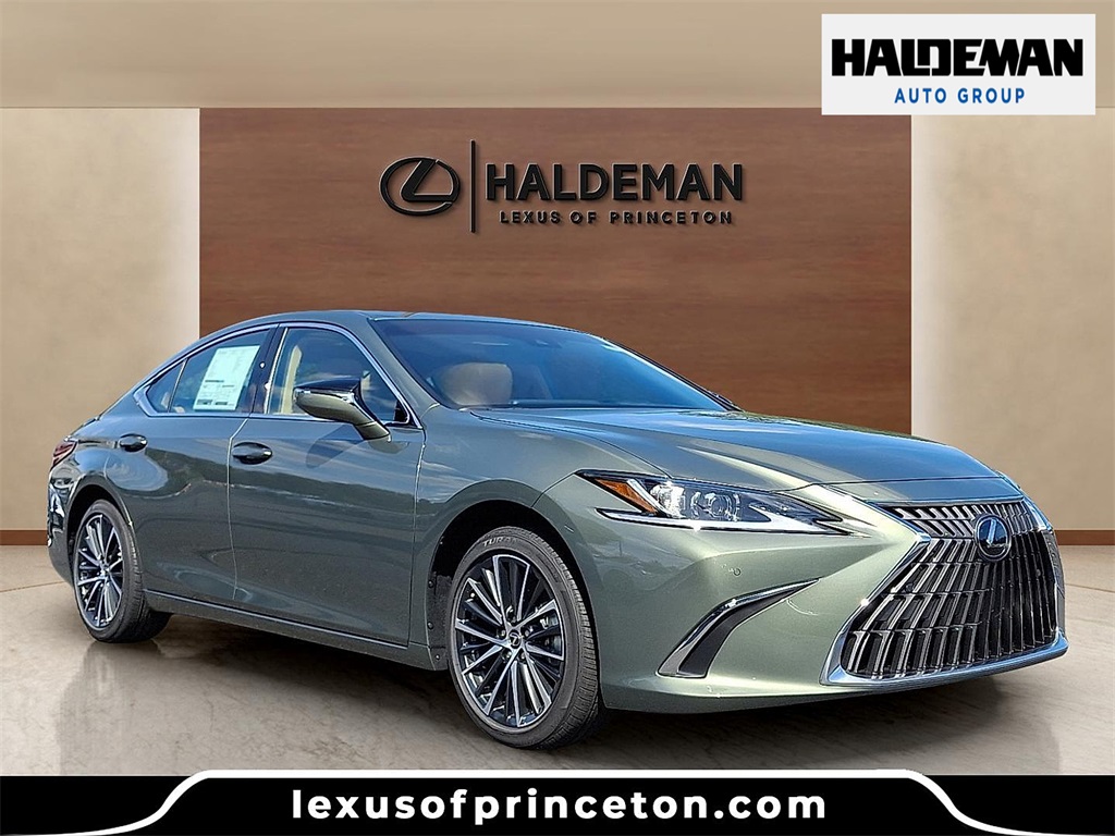 2025 Lexus ES