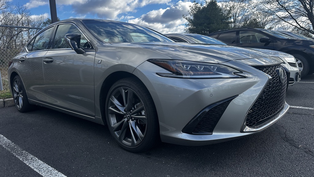 2021 Lexus ES