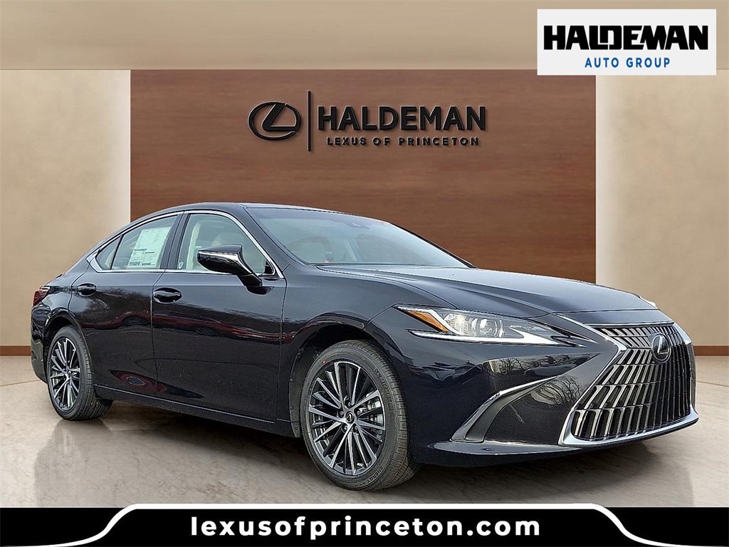 2025 Lexus ES
