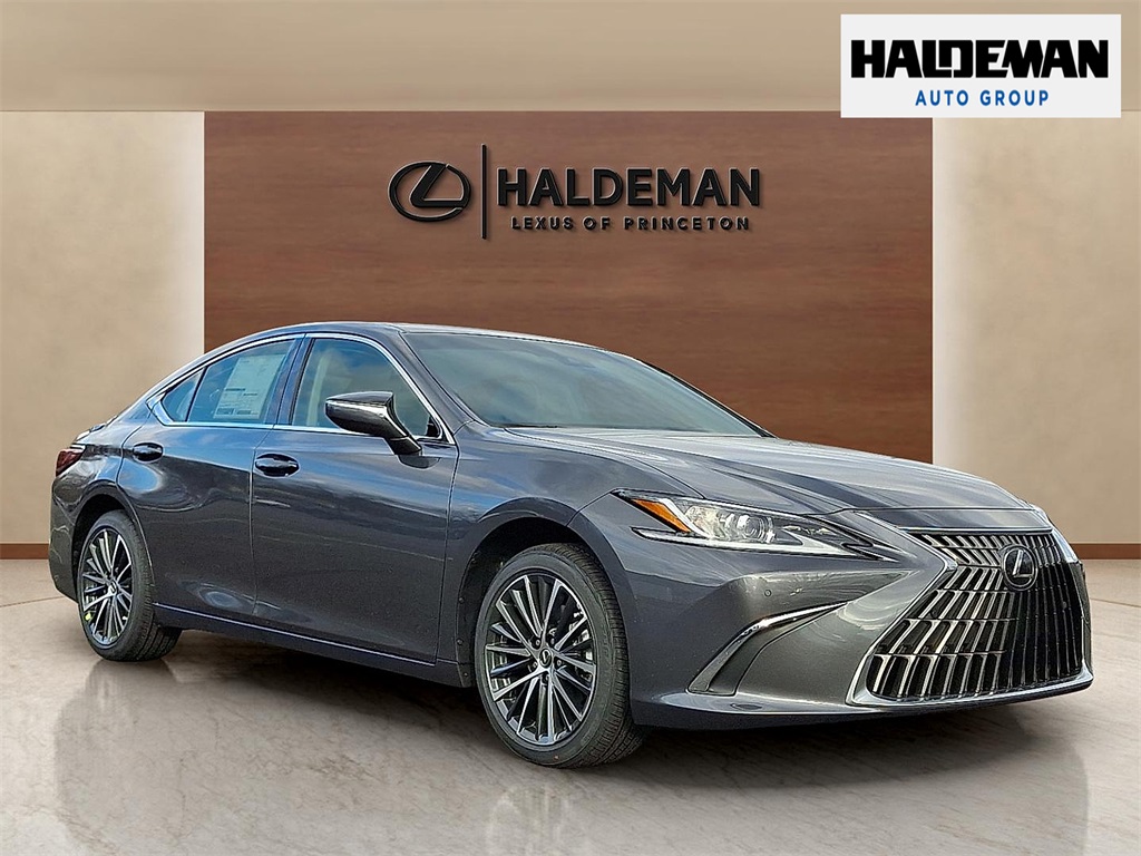 2025 Lexus ES