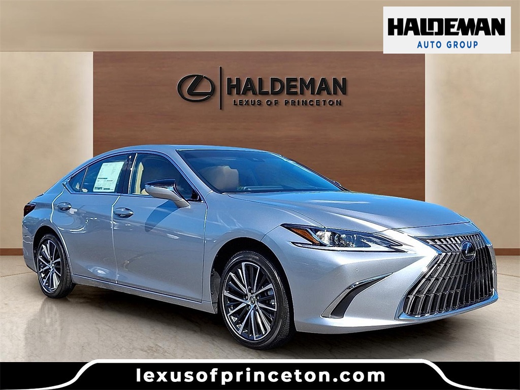 2025 Lexus ES