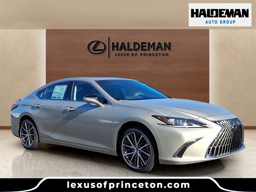 2025 Lexus ES