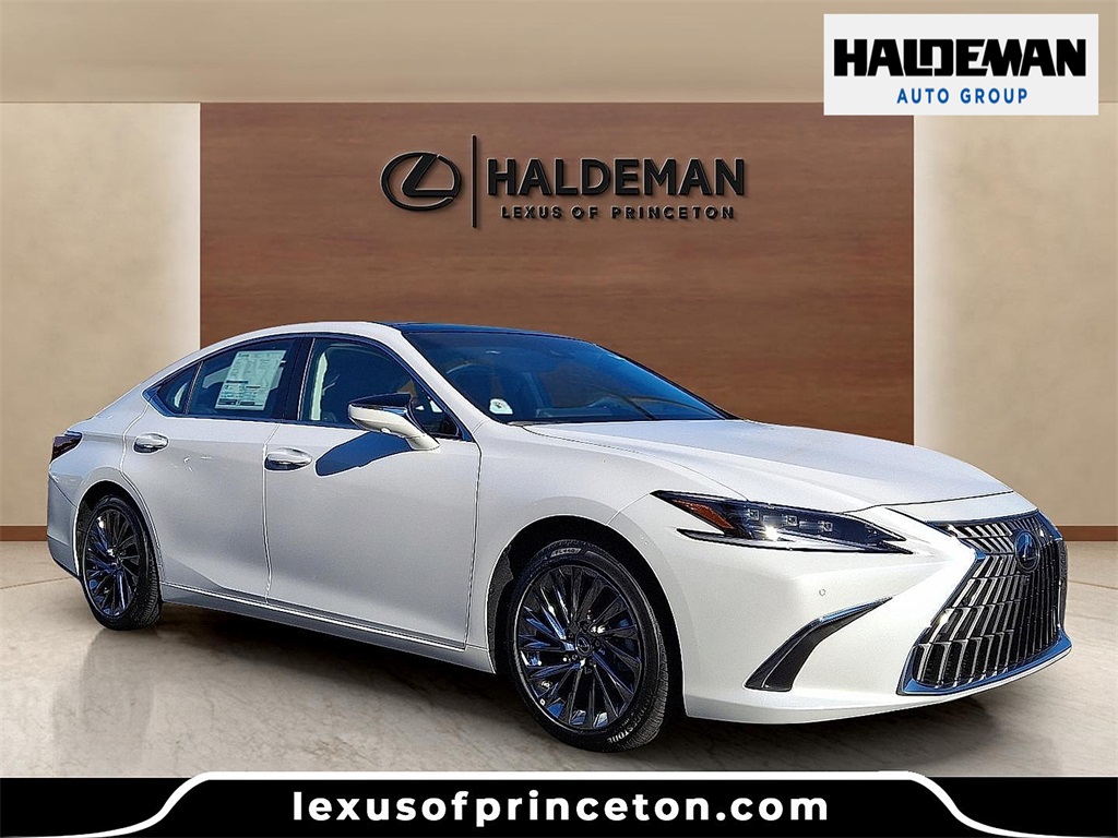 2025 Lexus ES