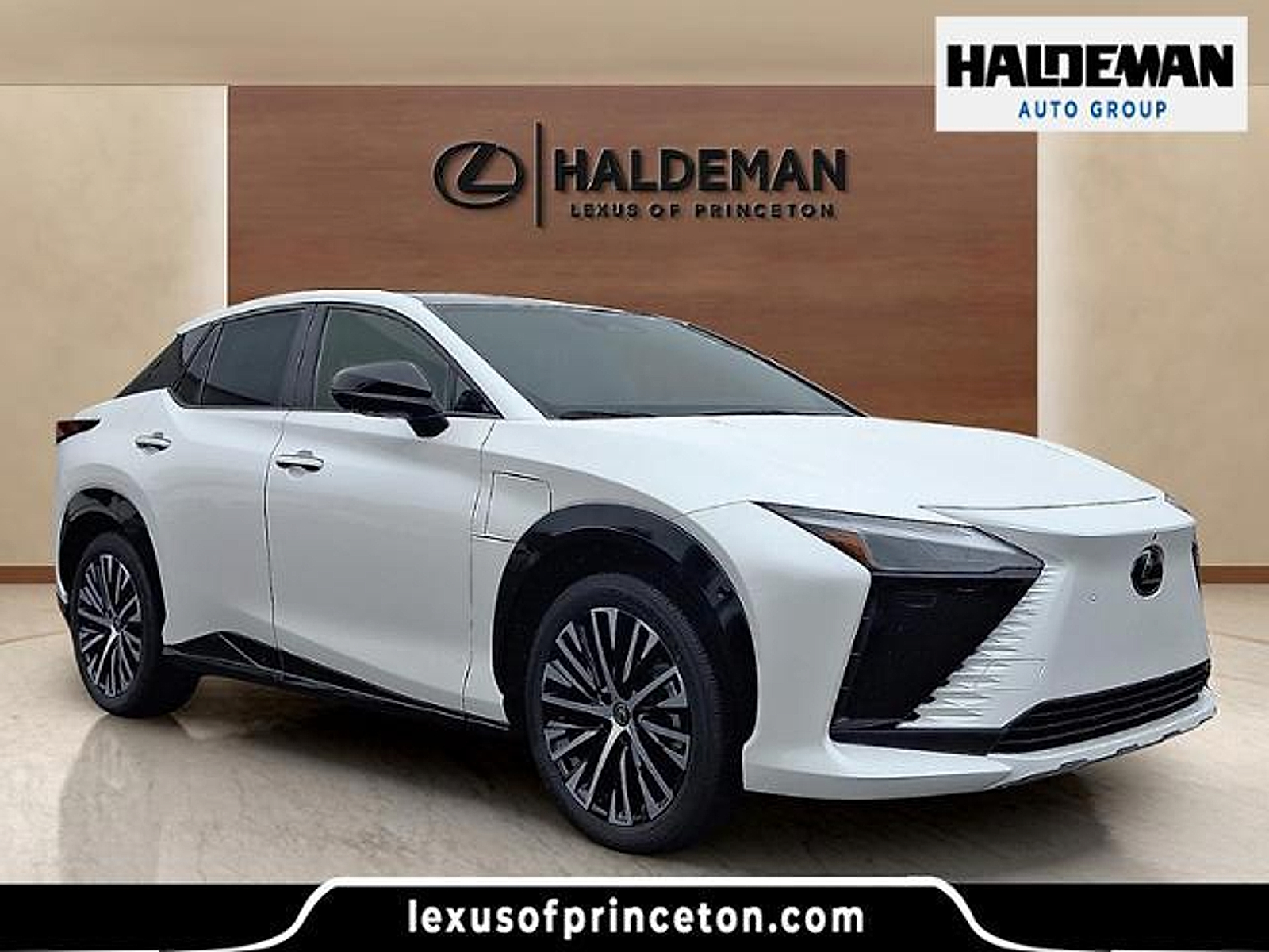 New Lexus for Sale (with Photos) | U.S. News & World Report