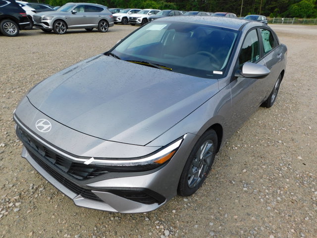 2025 Hyundai Elantra Hybrid