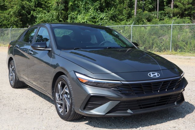 2025 Hyundai Elantra