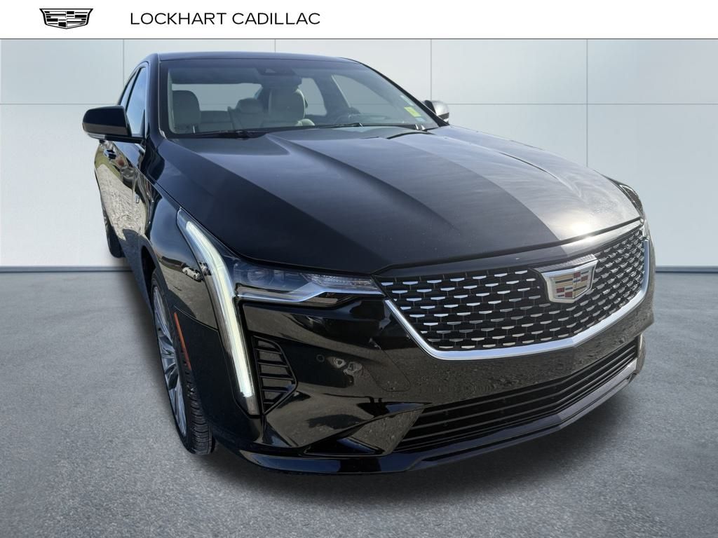 2022 Cadillac CT4