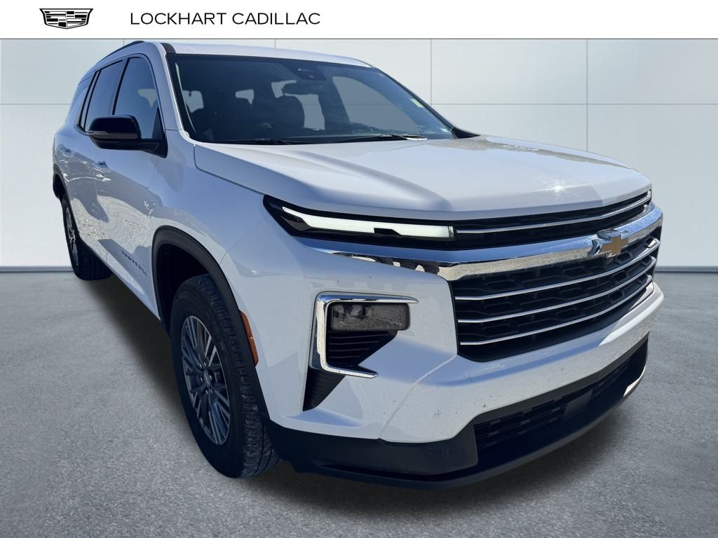 2025 Chevrolet Traverse LT