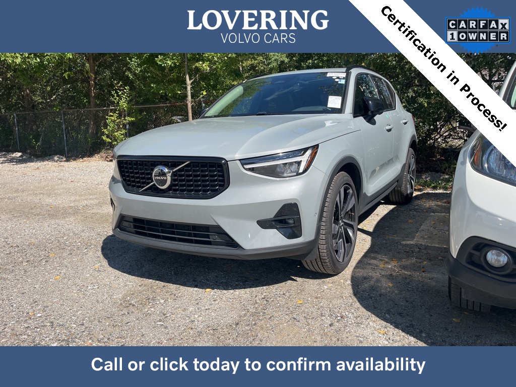 2025 Volvo XC40