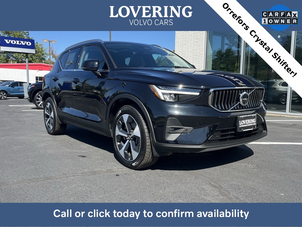 2025 Volvo XC40