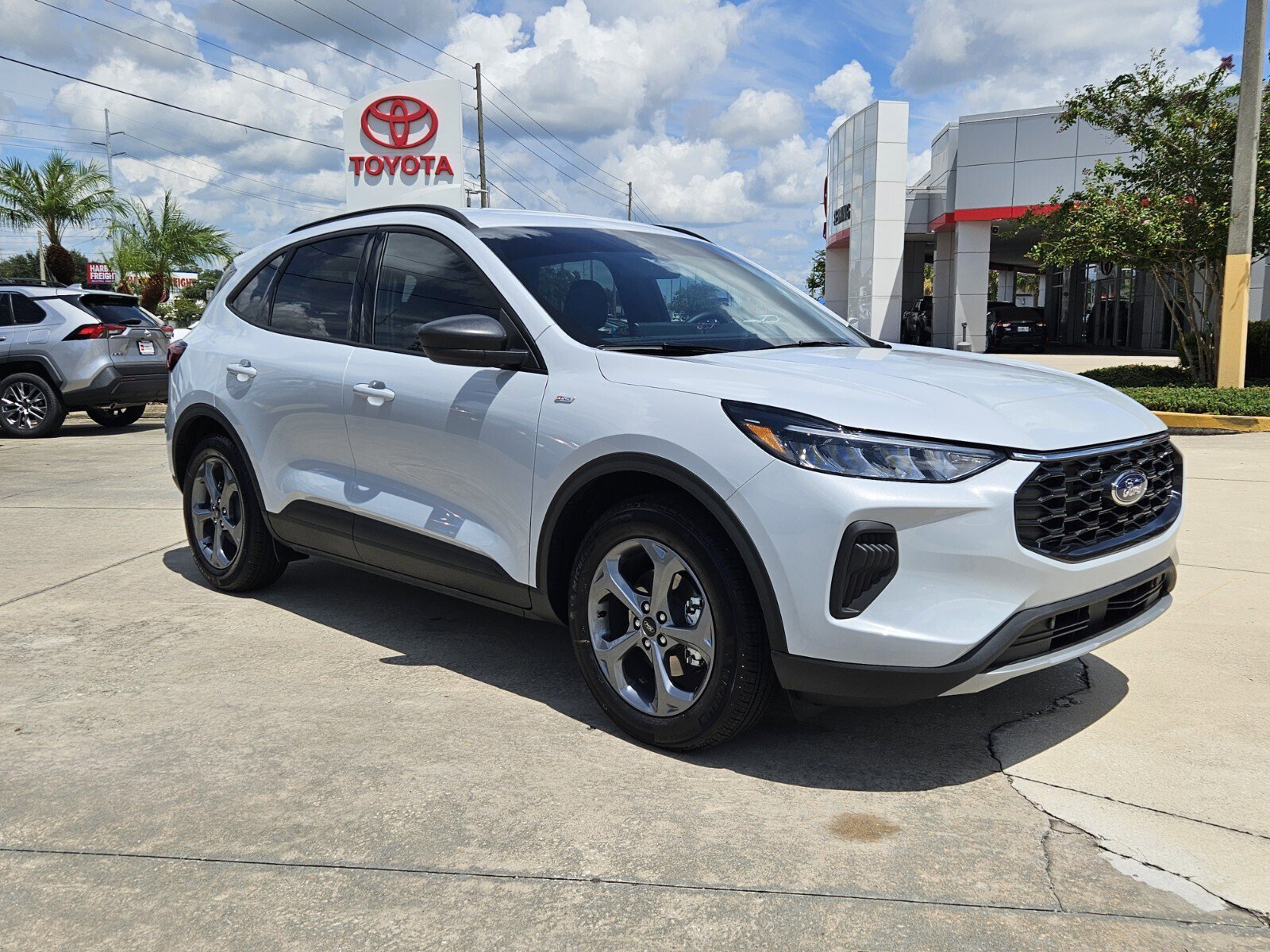 2025 Ford Escape