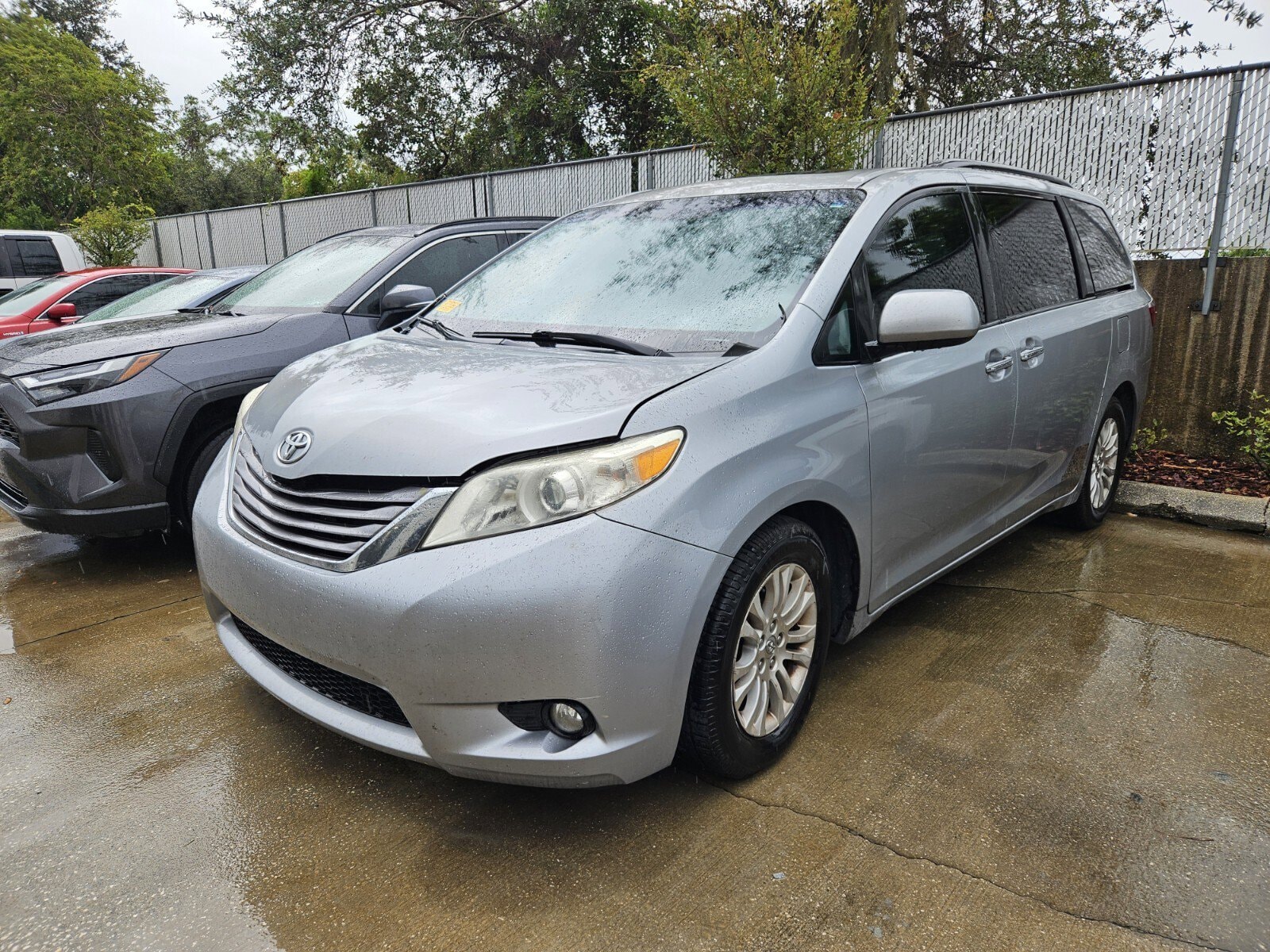 2016 Toyota Sienna