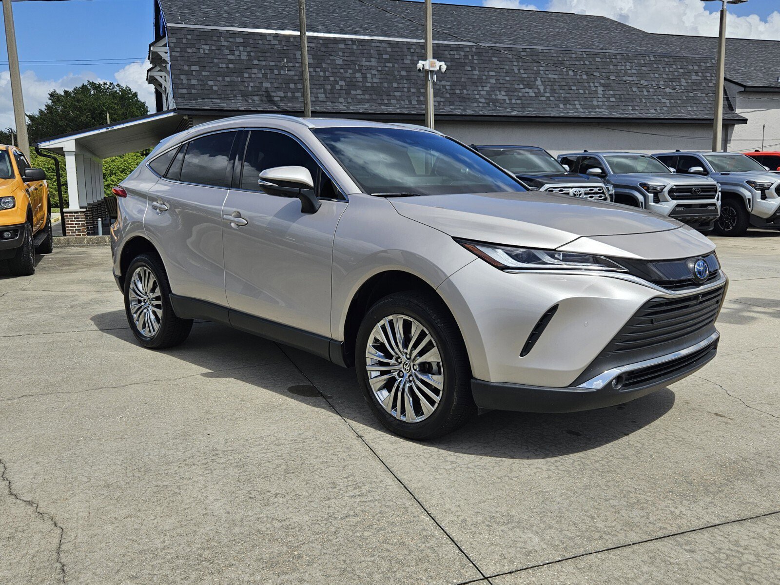 2023 Toyota Venza Limited