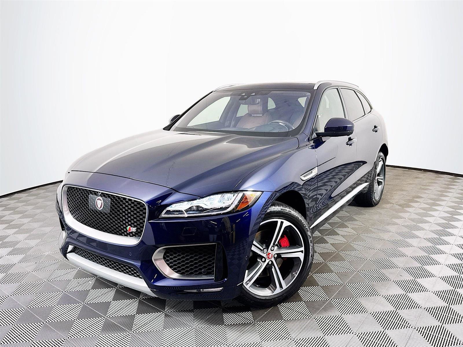 2019 Jaguar F-PACE