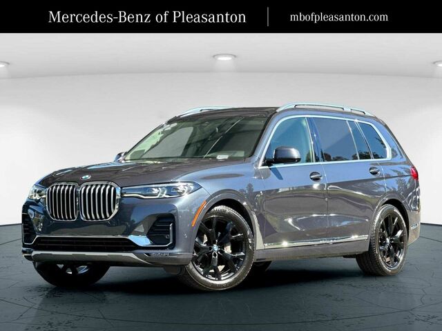 2022 BMW X7