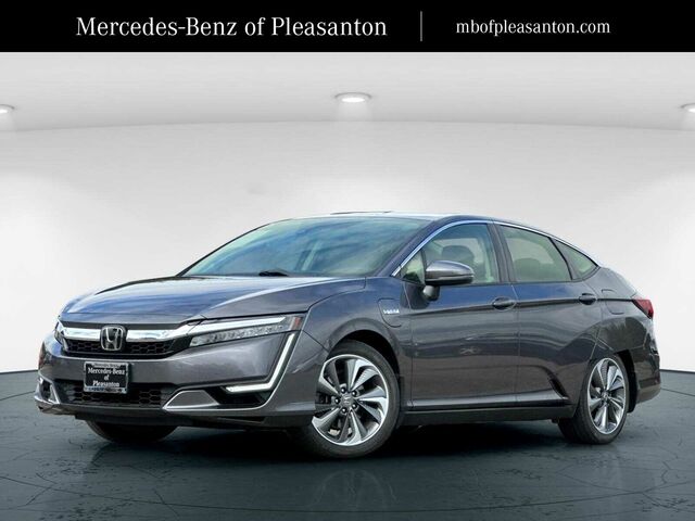 2018 Honda Clarity Plug-In Hybrid Touring 4D Sedan