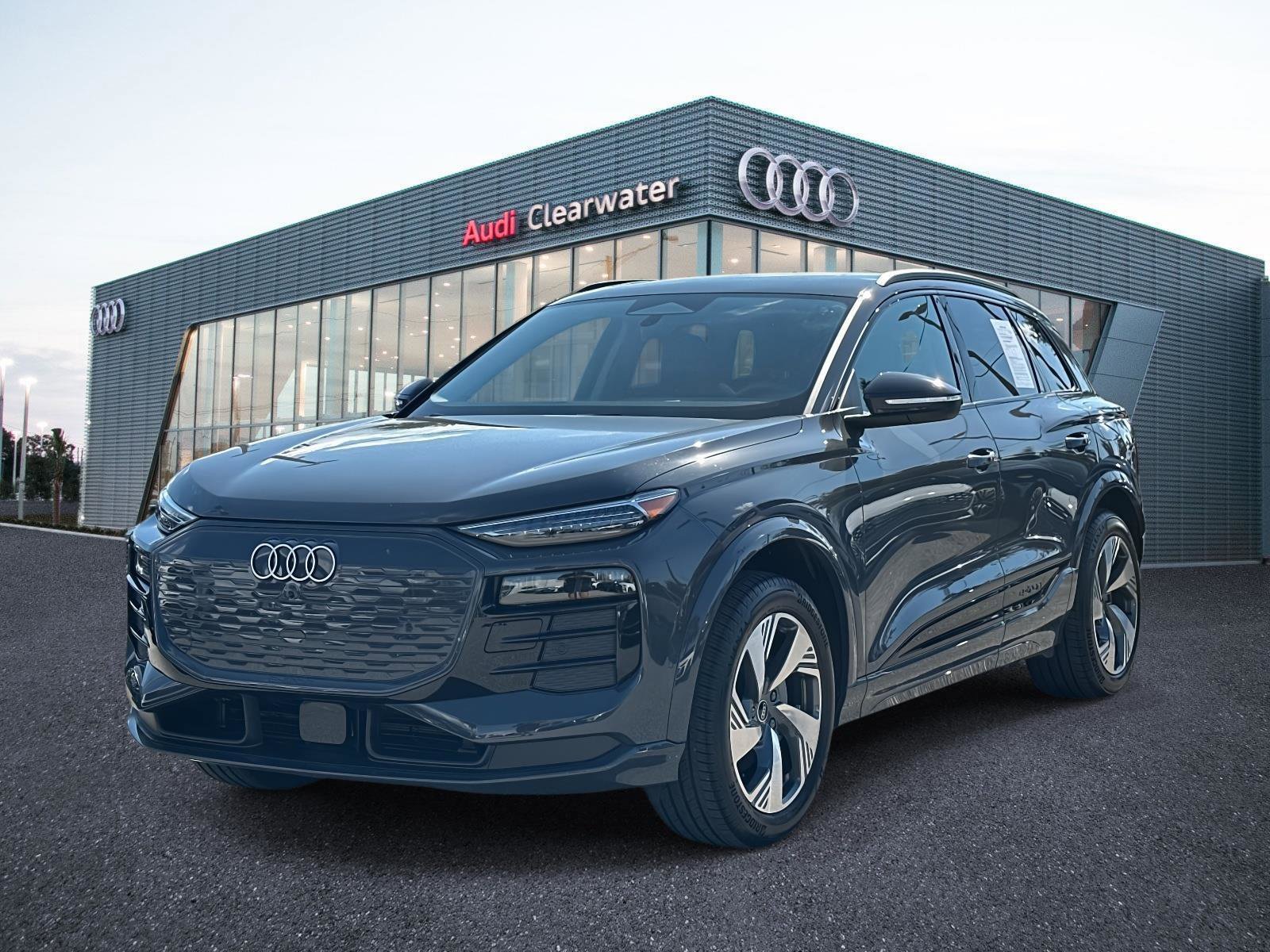 2025 Audi Q6 e-tron Premium Plus