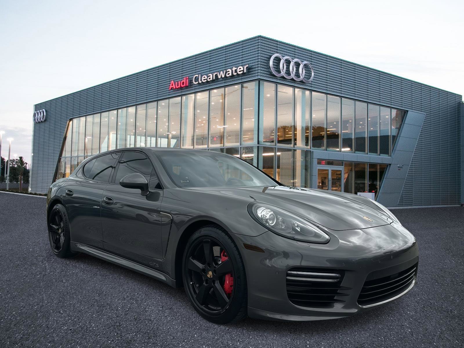 2015 Porsche Panamera