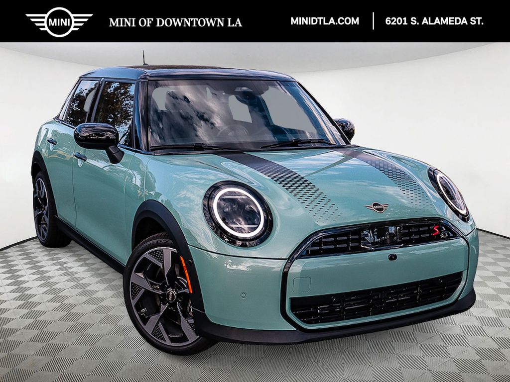 2026 MINI Hardtop 4 Door Iconic