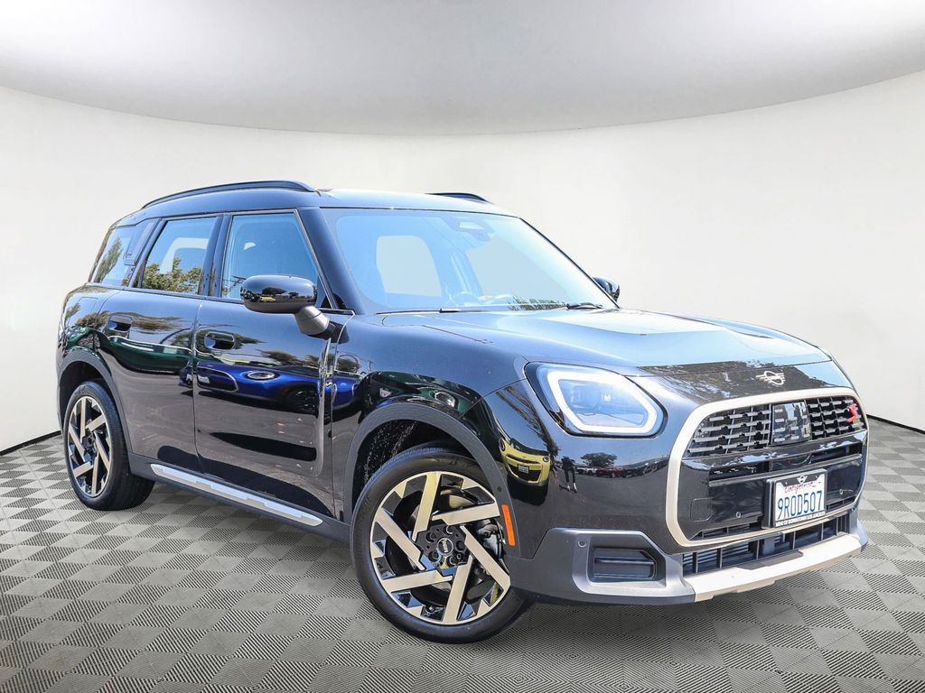 2025 MINI Countryman