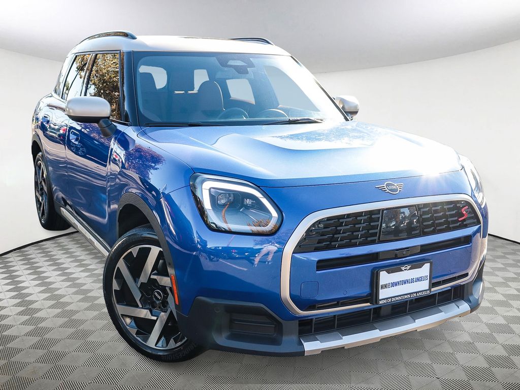 2025 MINI Countryman
