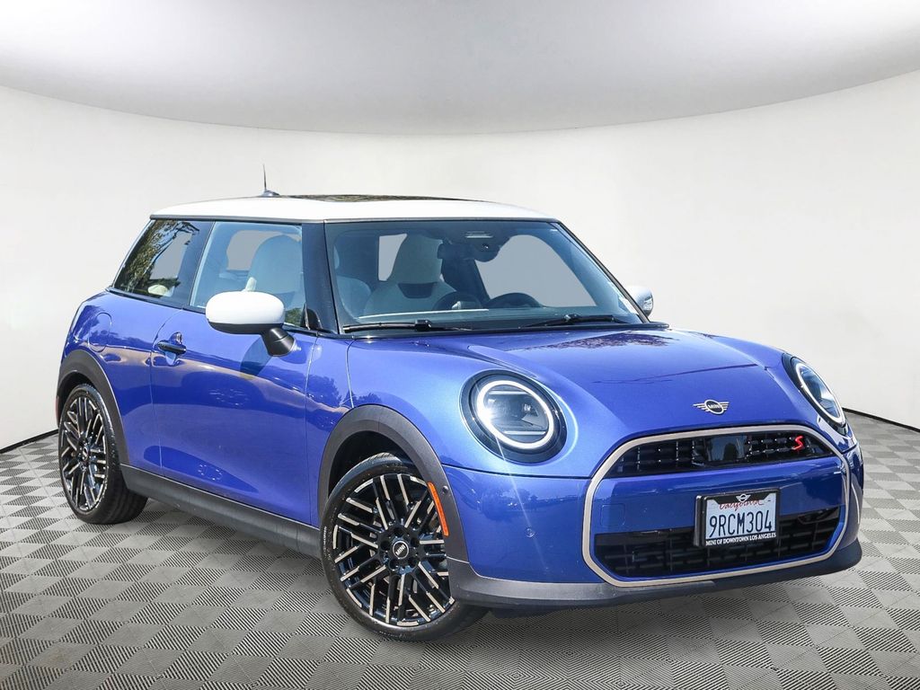 2025 MINI Hardtop 2 Door