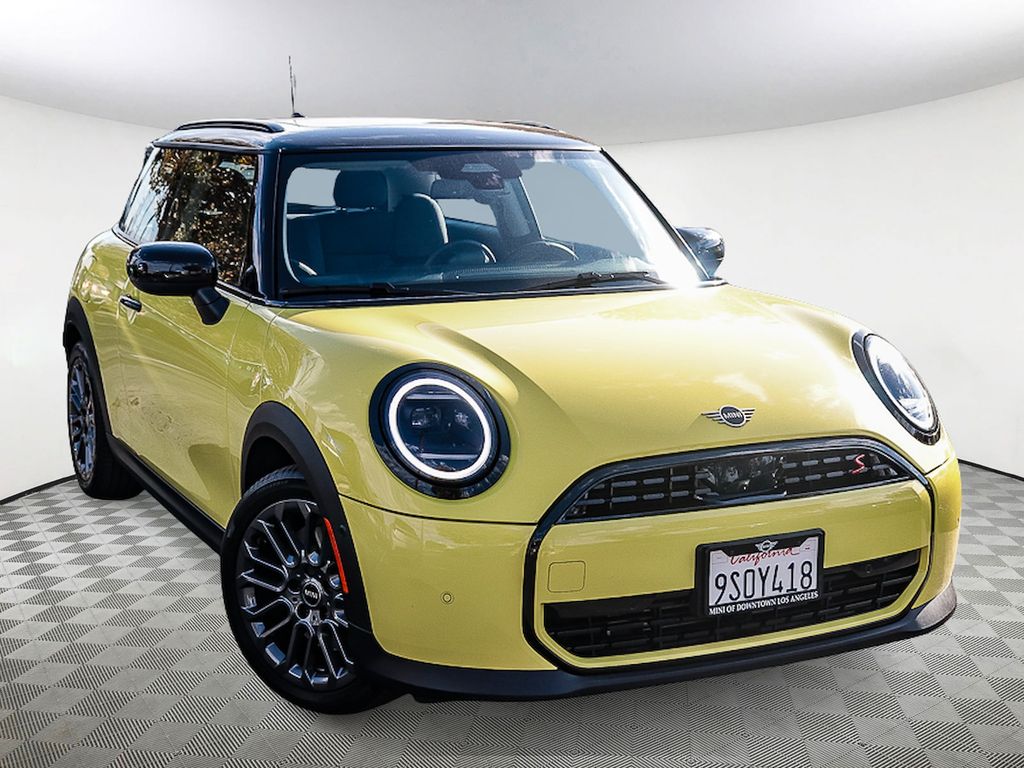 2025 MINI Hardtop 2 Door