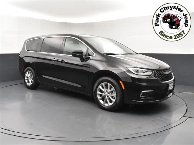 2025 Chrysler Pacifica