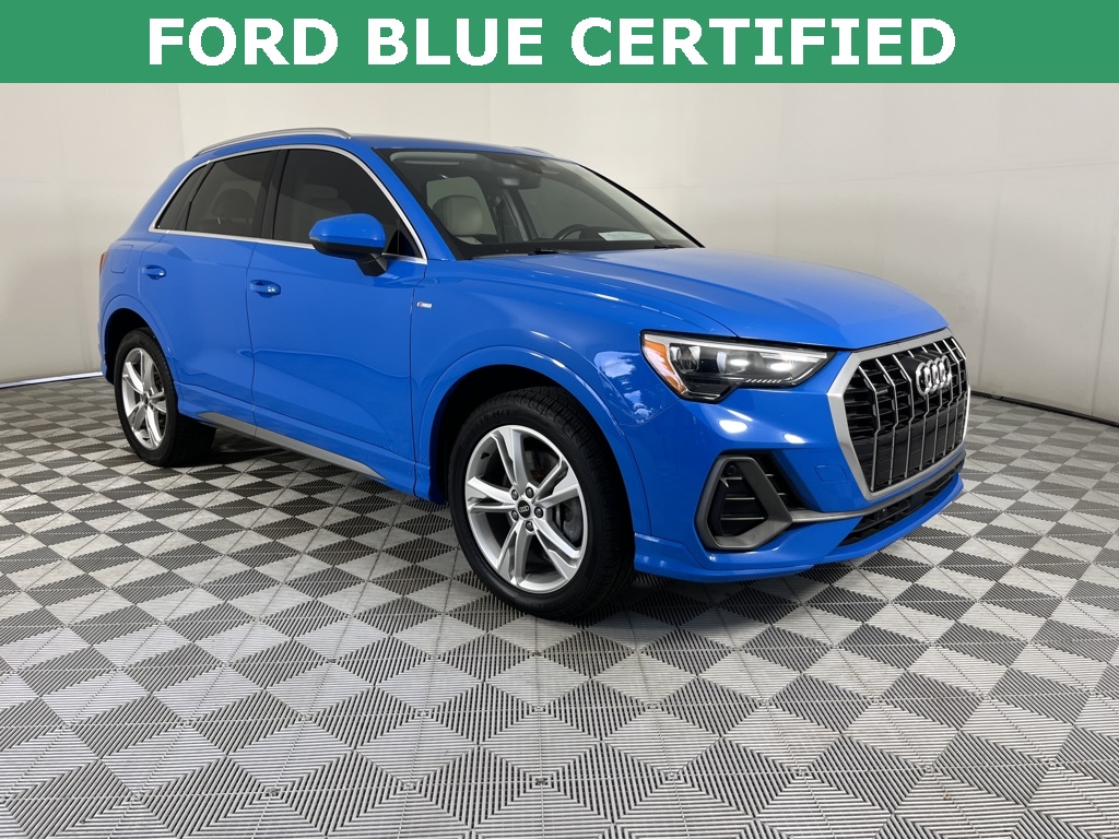 2022 Audi Q3