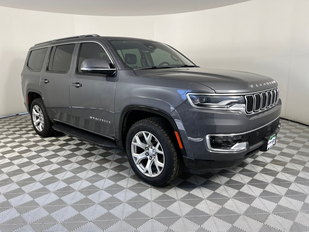2022 Jeep Wagoneer