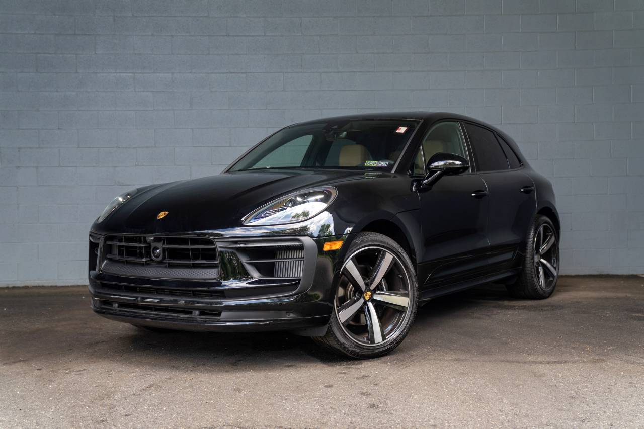 2025 Porsche Macan